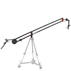 ARTES EPT Операторский кран-стрелка,   длина стрелы до 2,34 м,  моторизованная панорамирующая головка EPT  с полезной нагрузкой до 5 кг, комплект грузов и штативные ноги с растяжкой